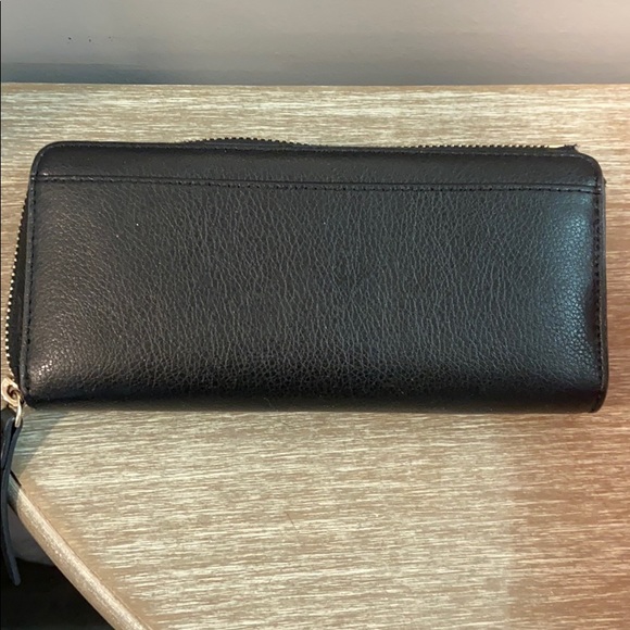 Like anew Kate Spade Wallet - Picture 5 of 5